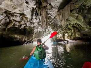 Oasis Bay Party Cruise Halong