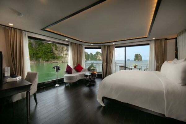 Hermes Cruise Halong bay