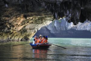 Rosy Cruise Halong Bay