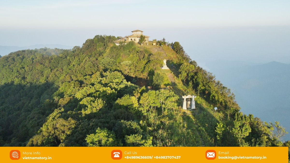 13+ Incredible Vietnamese Mountains to Add to Your Travel List 5 Viewpoint at Bach Ma National Park, one of the major Vietnamese mountains