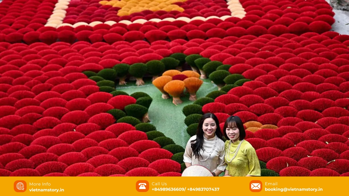 There is typically a fee of 100,000 VND (~$4 USD) if you want to take photos in the main display areas in Quang Phu Cau Fee for photography in the main display areas of Quang Phu Cau Incense Village