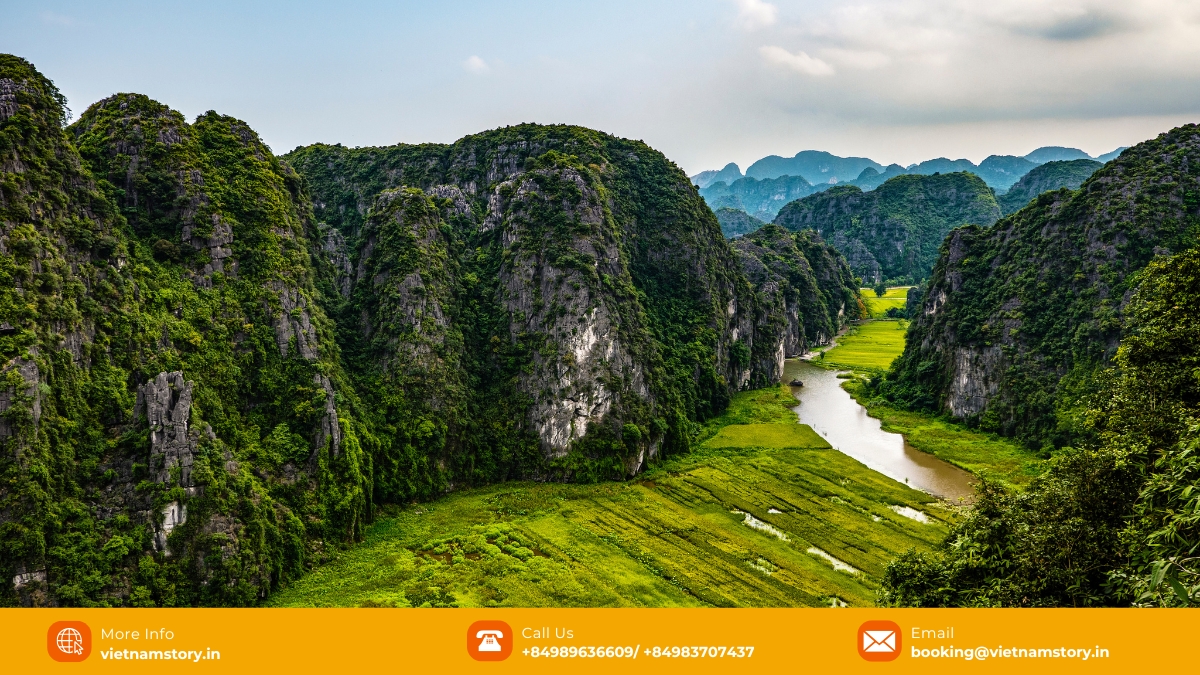 Winter in Ninh Binh offers serene, misty landscapes and fewer tourists, with reed flowers blooming. Winter in Ninh Binh offers serene, misty landscapes and fewer tourists, with reed flowers blooming.