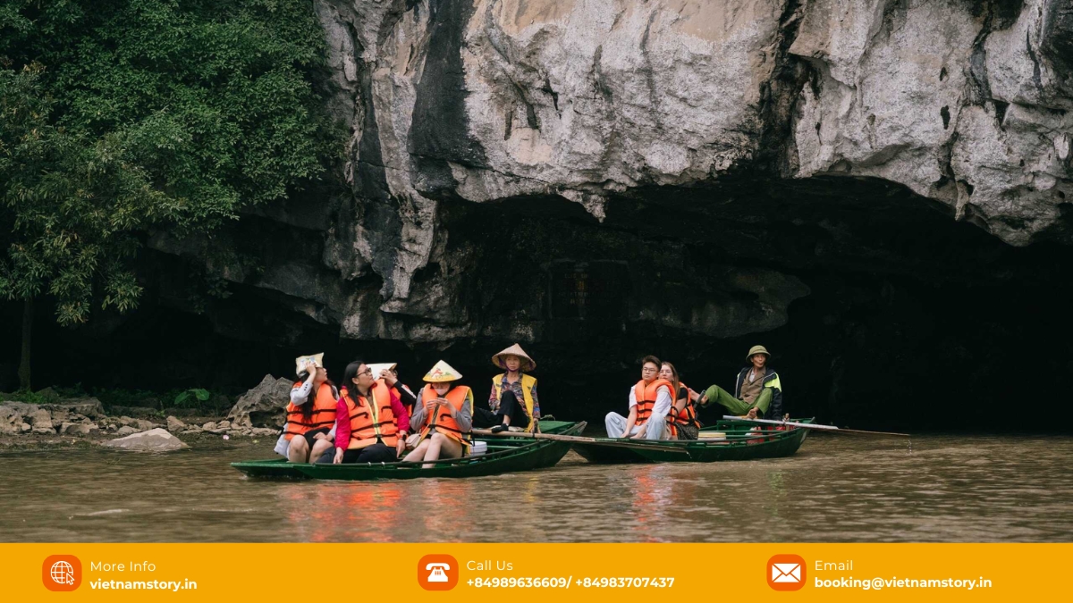 Ninh Binh river journeys: A serene escape into Vietnam's 'Halong Bay on Land' 6 Tam Coc boat tour along Ngo Dong River, Tam Coc, Vietnam