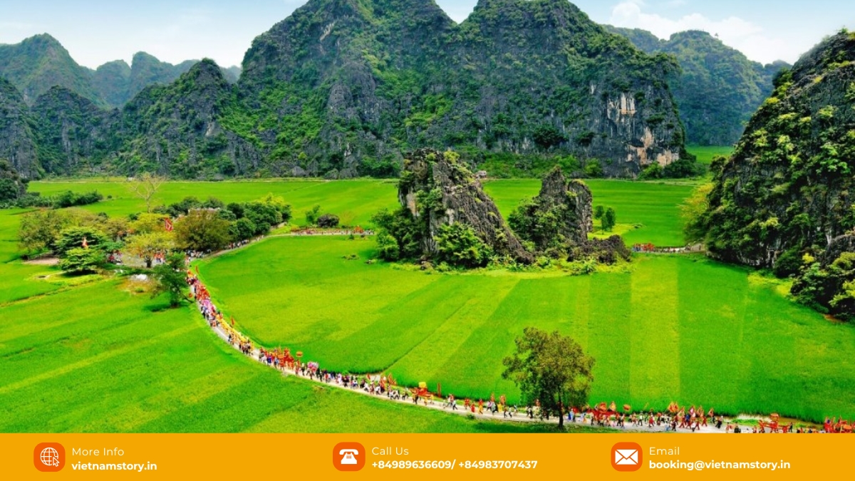 Thai Vi Temple: Discover Ninh Binh's serene royal retreat in Tam Coc 3 Thai Vi Temple is among the favorite Ninh Binh tourist attractions for history buffs
